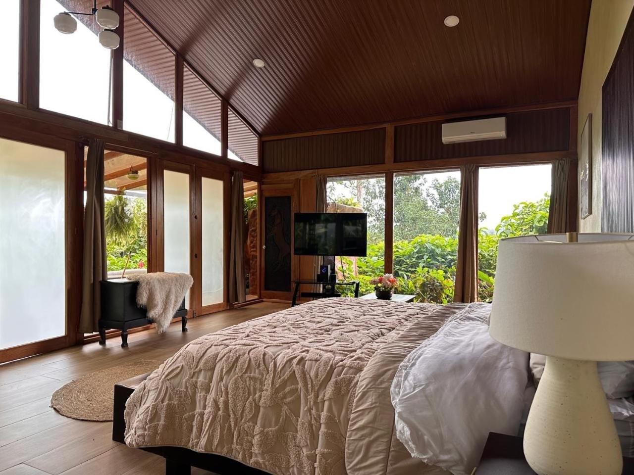 Ara Ambigua Lodge Sarapiquí Exteriör bild