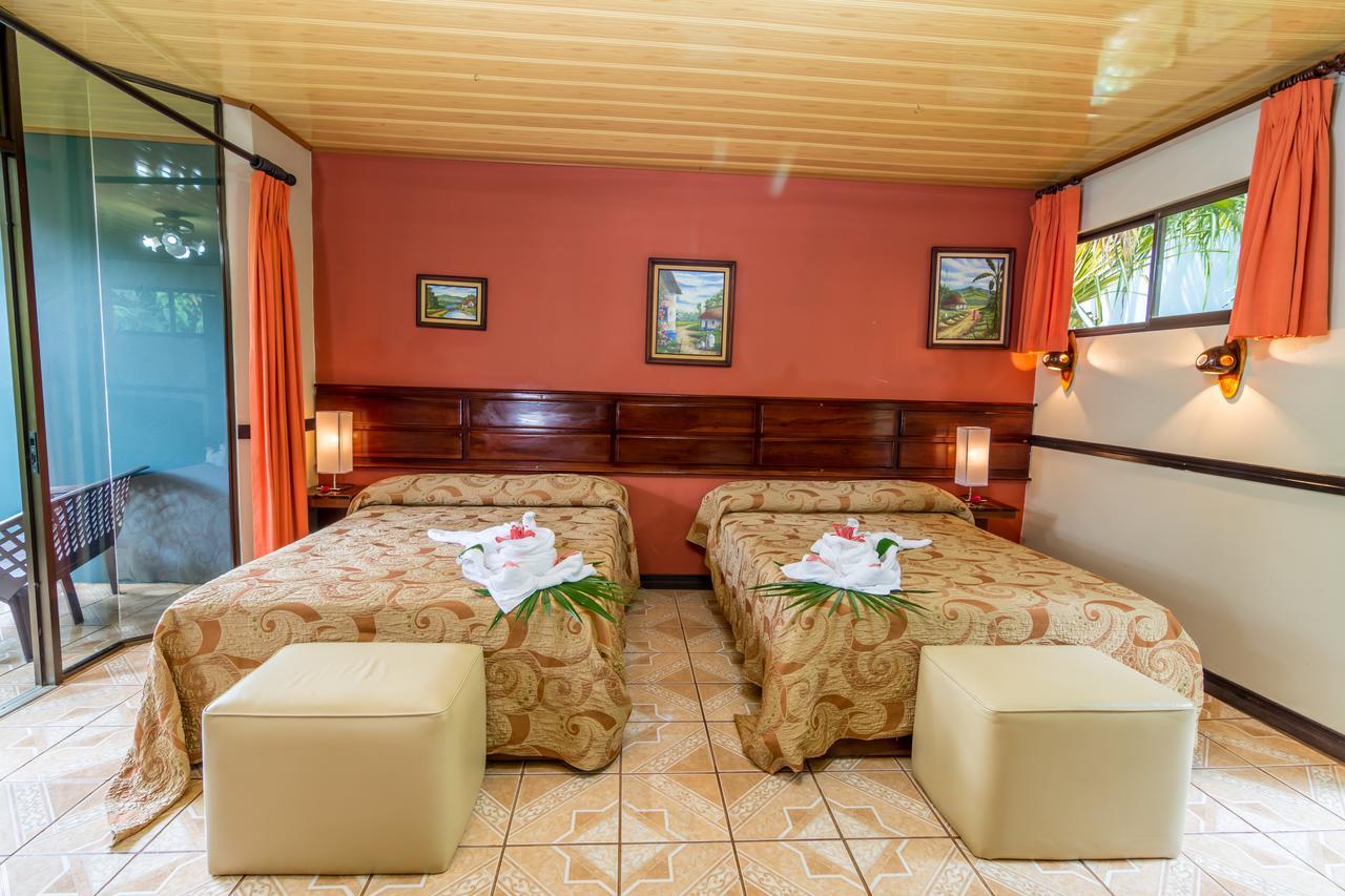 Ara Ambigua Lodge Sarapiquí Exteriör bild