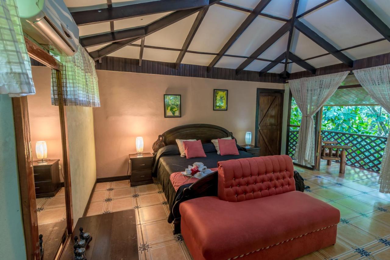 Ara Ambigua Lodge Sarapiquí Exteriör bild